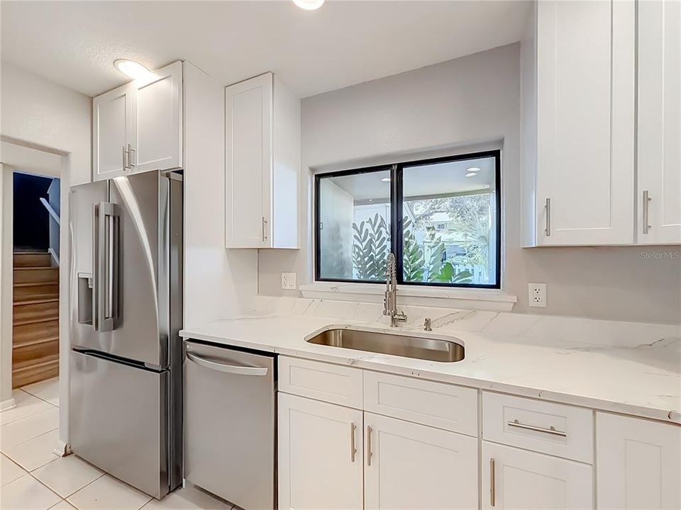 En Venta: $270,000 (3 camas, 2 baños, 1580 Pies cuadrados)