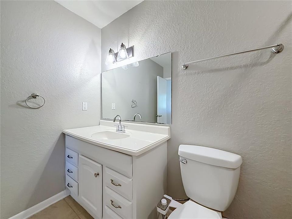 En Venta: $270,000 (3 camas, 2 baños, 1580 Pies cuadrados)