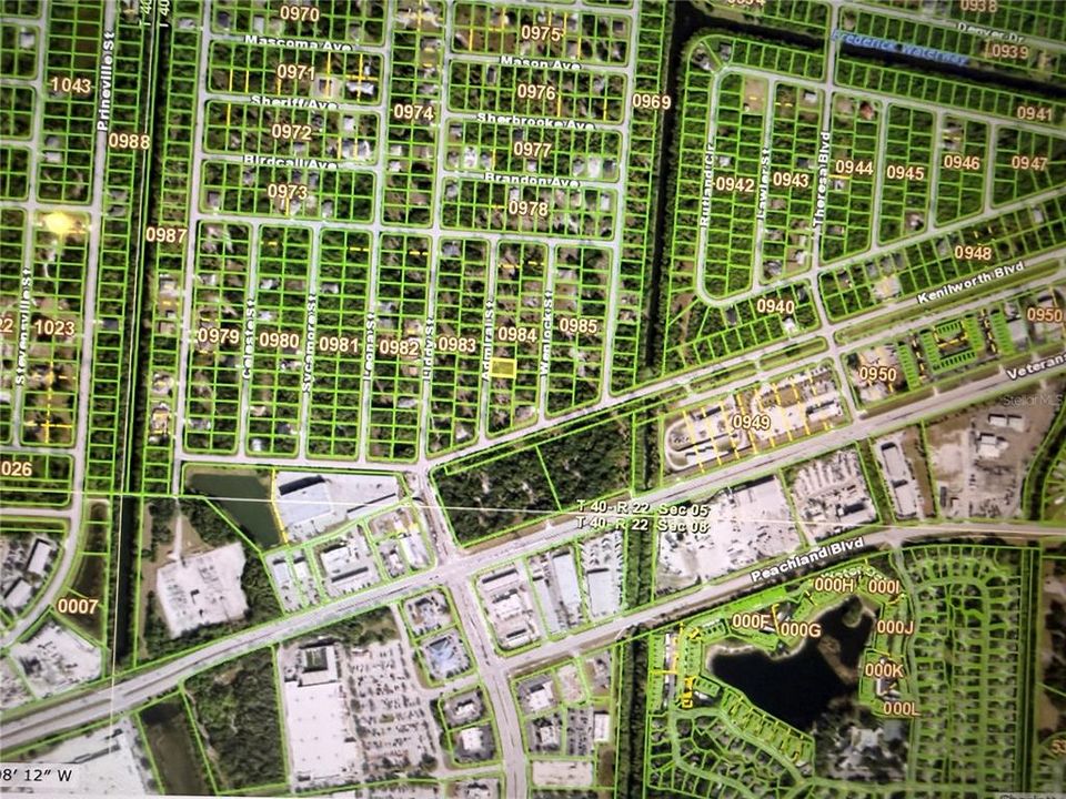 En Venta: $34,900 (0.23 acres)