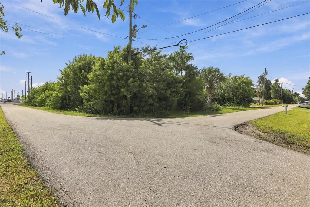 For Sale: $40,000 (0.30 acres)
