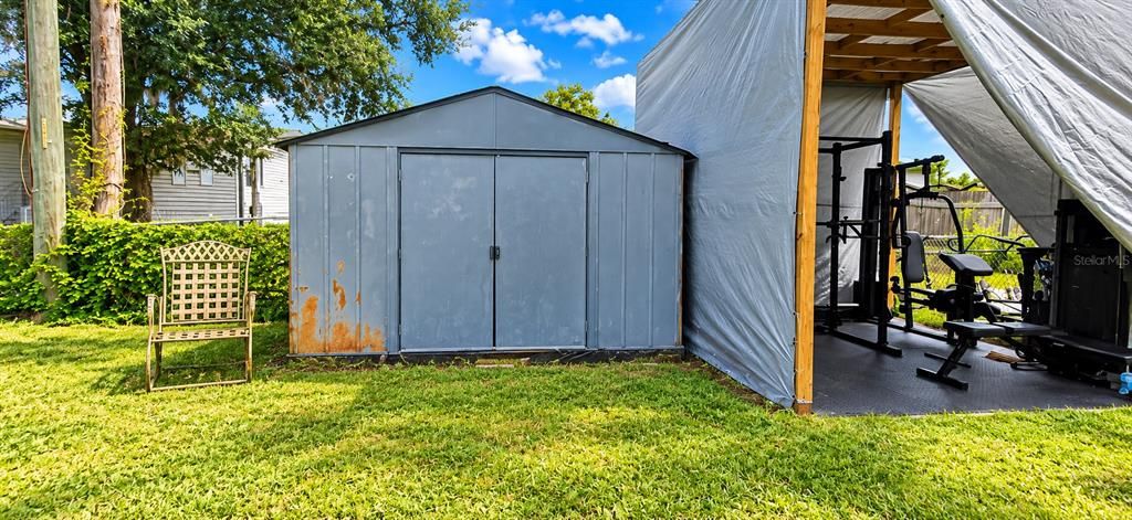 На продажу: $300,000 (3 спален, 2 ванн, 1624 Квадратных фут)