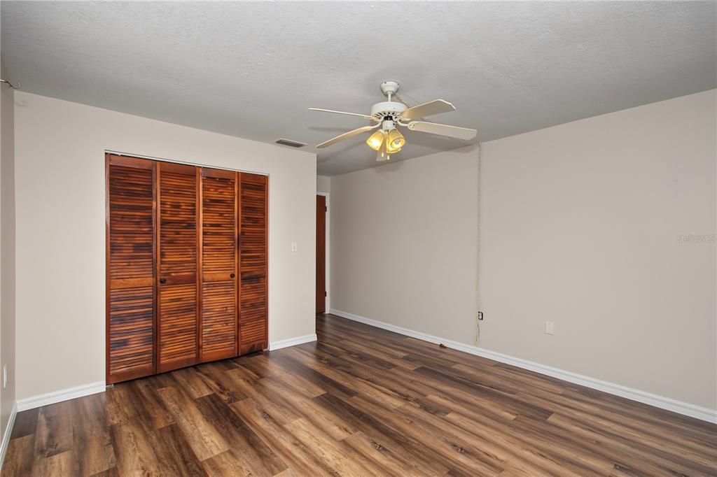 En Venta: $215,000 (2 camas, 2 baños, 1529 Pies cuadrados)