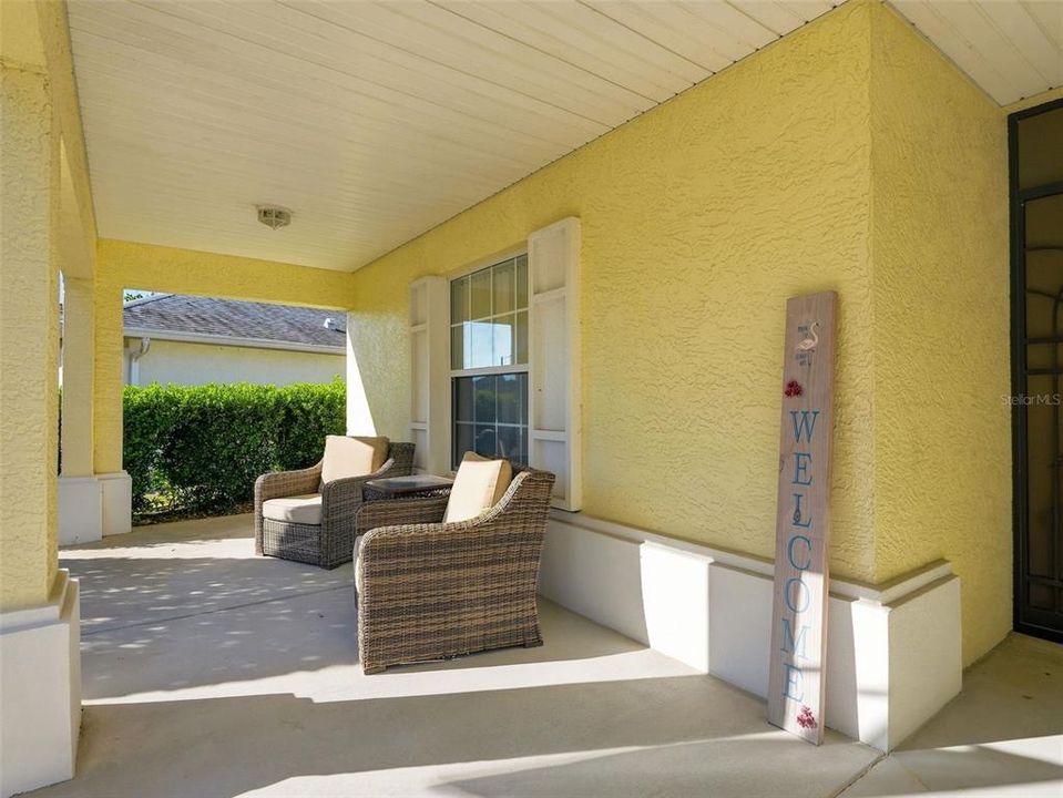 En Venta: $299,900 (3 camas, 3 baños, 1854 Pies cuadrados)