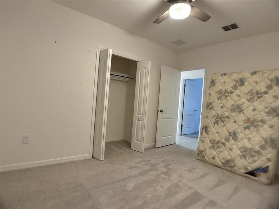 En Venta: $269,999 (3 camas, 2 baños, 1560 Pies cuadrados)