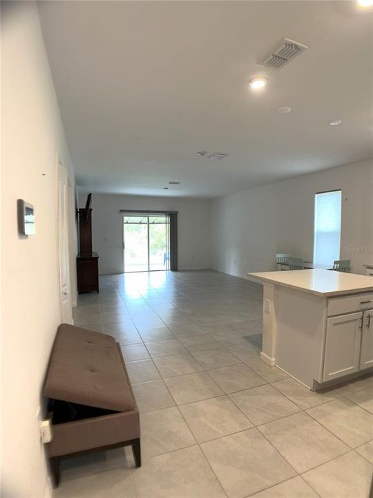 En Venta: $269,999 (3 camas, 2 baños, 1560 Pies cuadrados)