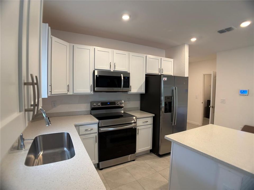 En Venta: $269,999 (3 camas, 2 baños, 1560 Pies cuadrados)
