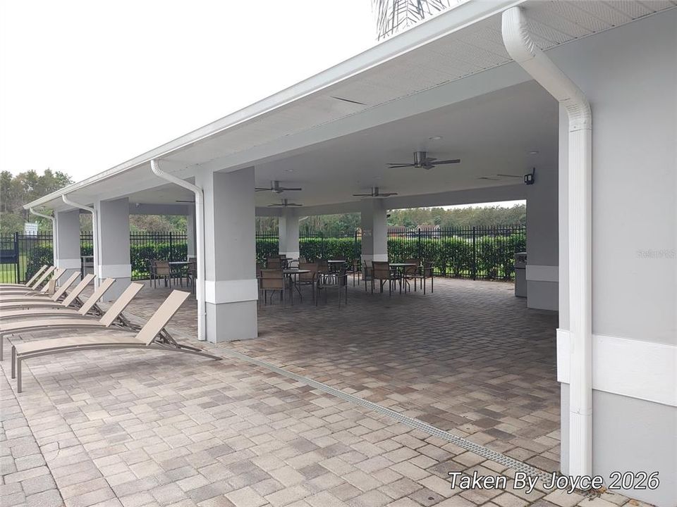 For Sale: $535,000 (5 beds, 3 baths, 2451 Square Feet)