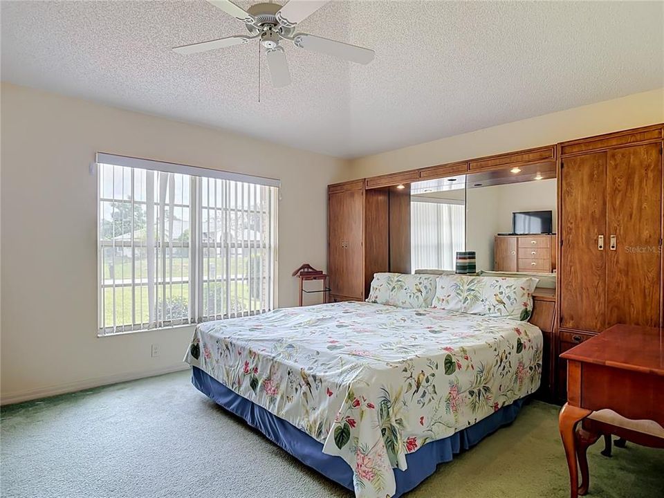 En Venta: $330,000 (3 camas, 2 baños, 1727 Pies cuadrados)
