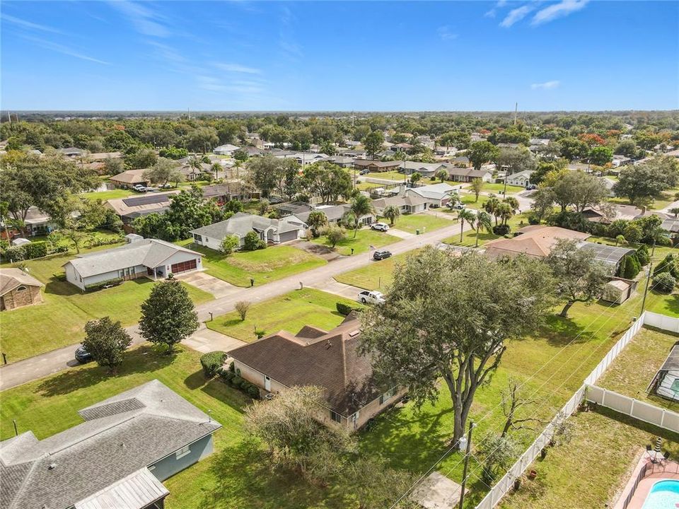 En Venta: $330,000 (3 camas, 2 baños, 1727 Pies cuadrados)