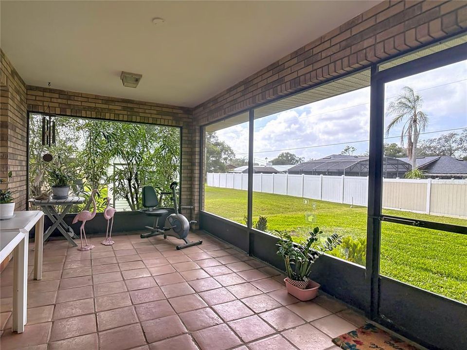 En Venta: $330,000 (3 camas, 2 baños, 1727 Pies cuadrados)