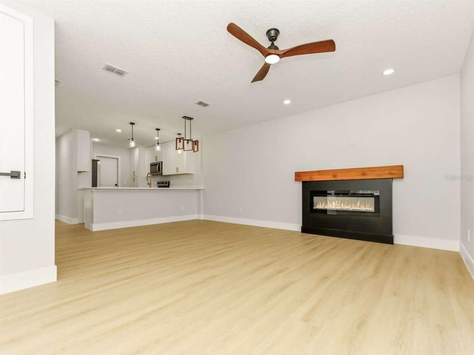 En Venta: $339,900 (2 camas, 1 baños, 1340 Pies cuadrados)