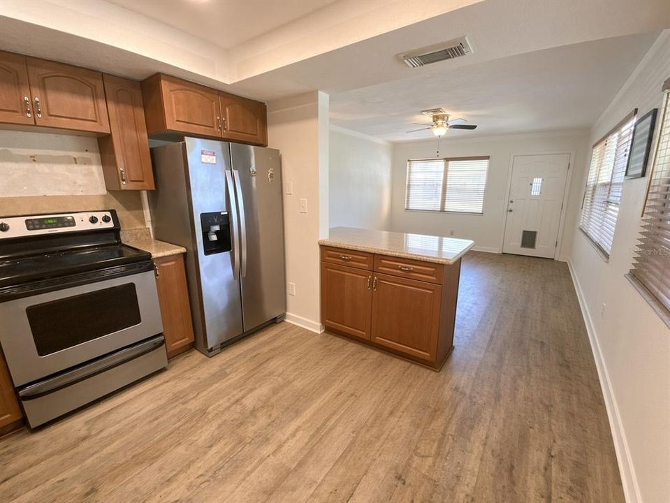 En Venta: $574,900 (0 camas, 0 baños, 2818 Pies cuadrados)