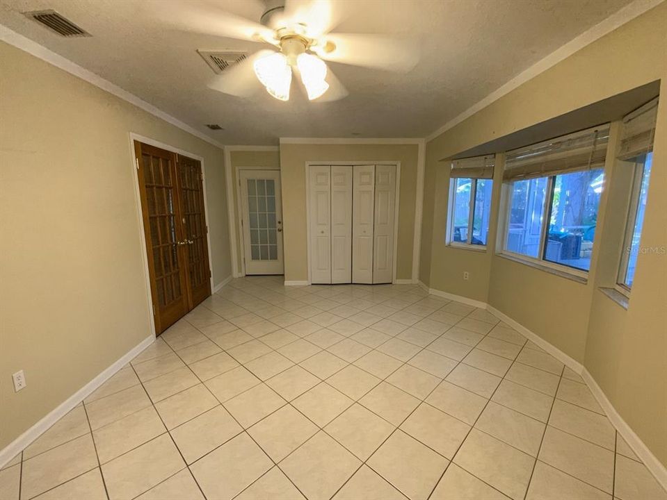 En Venta: $574,900 (0 camas, 0 baños, 2818 Pies cuadrados)