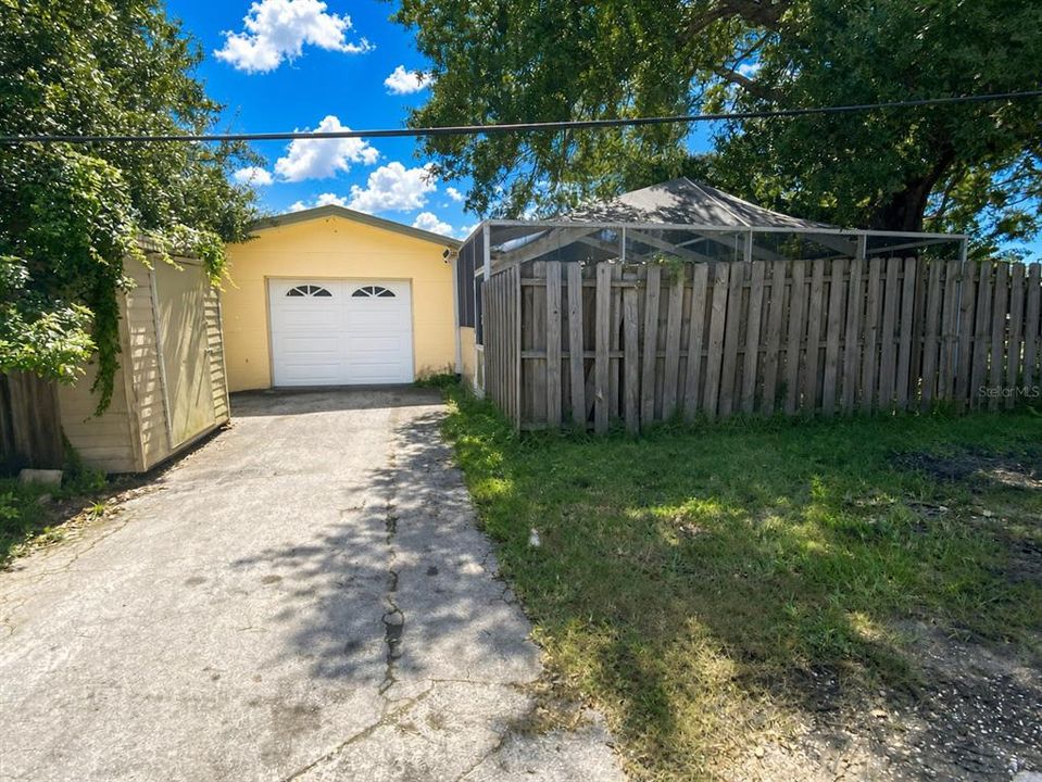 En Venta: $574,900 (0 camas, 0 baños, 2818 Pies cuadrados)