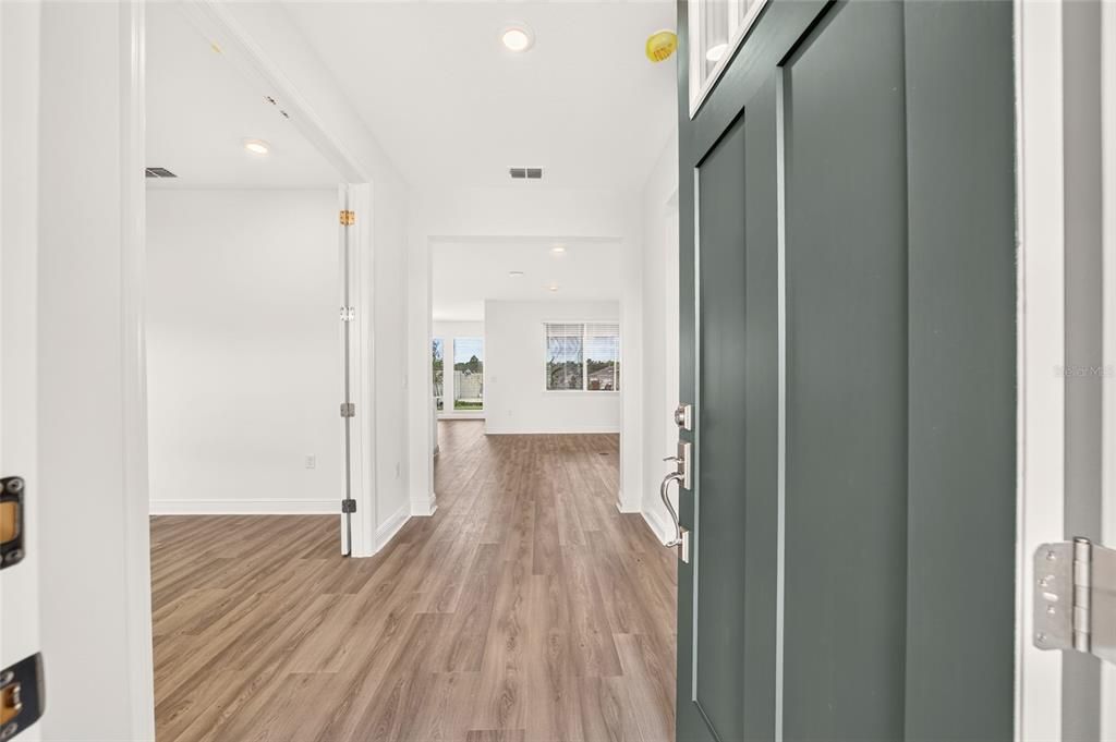 На продажу: $459,295 (2 спален, 2 ванн, 2142 Квадратных фут)