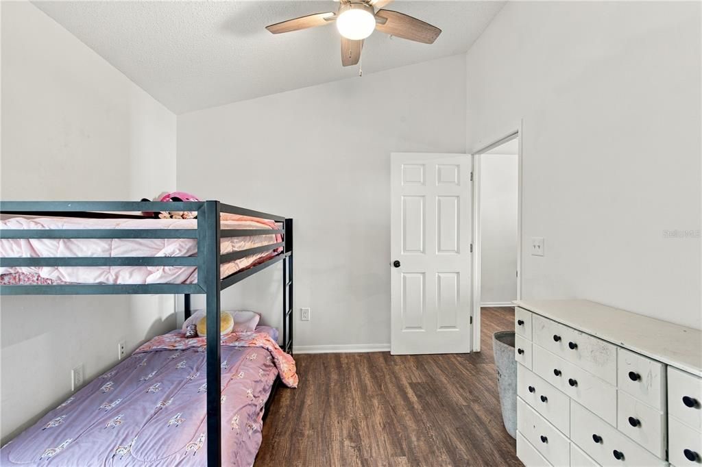 For Sale: $350,000 (4 beds, 2 baths, 1341 Square Feet)