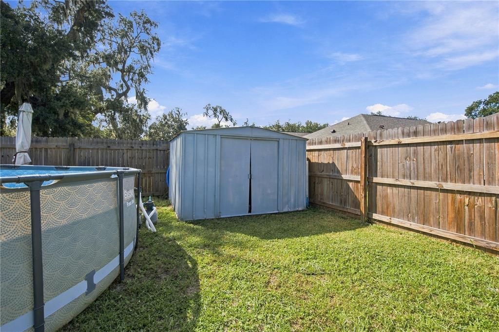For Sale: $350,000 (4 beds, 2 baths, 1341 Square Feet)