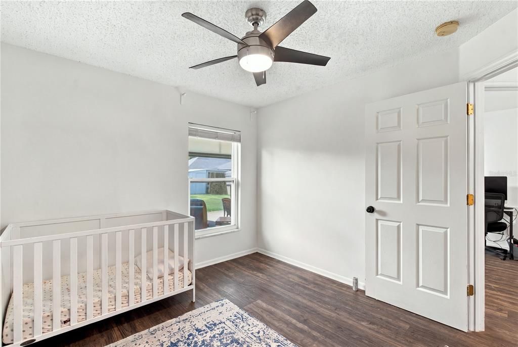 For Sale: $350,000 (4 beds, 2 baths, 1341 Square Feet)