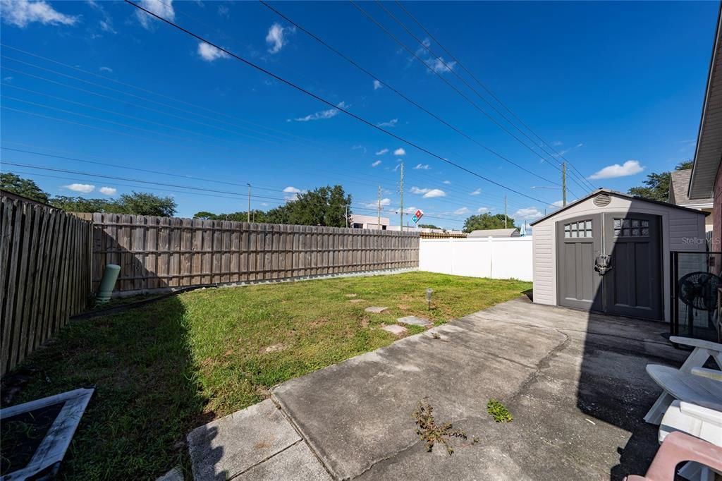 En Venta: $299,000 (3 camas, 2 baños, 1074 Pies cuadrados)