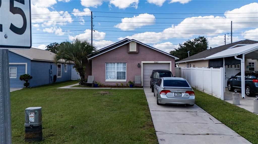 En Venta: $299,000 (3 camas, 2 baños, 1074 Pies cuadrados)