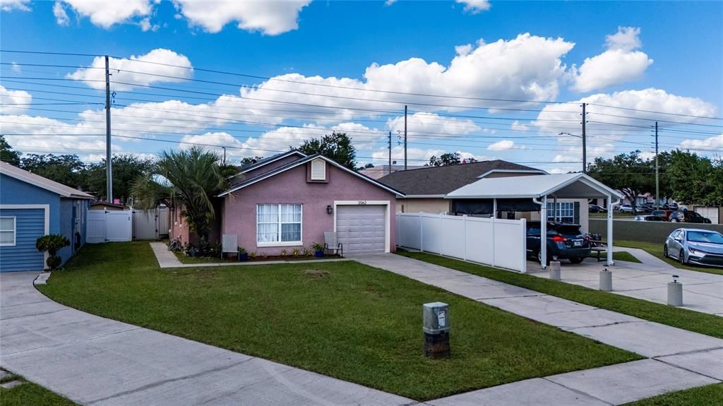 En Venta: $299,000 (3 camas, 2 baños, 1074 Pies cuadrados)