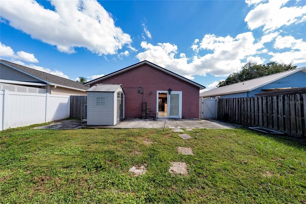 En Venta: $299,000 (3 camas, 2 baños, 1074 Pies cuadrados)
