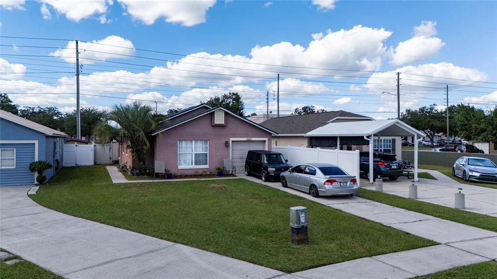 En Venta: $299,000 (3 camas, 2 baños, 1074 Pies cuadrados)