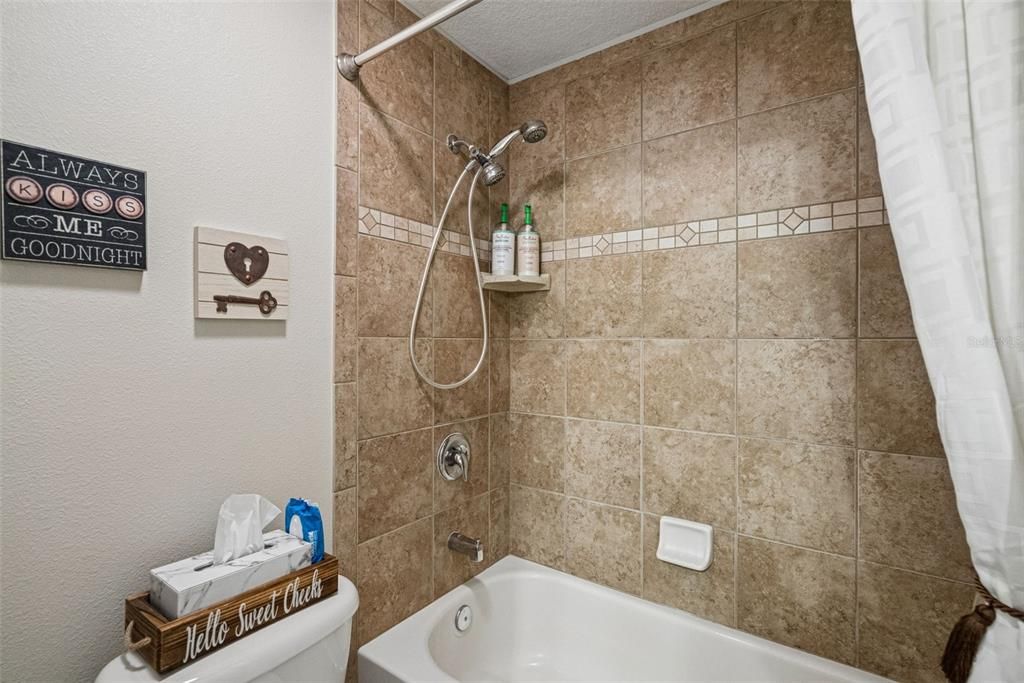 For Sale: $539,900 (4 beds, 3 baths, 1956 Square Feet)
