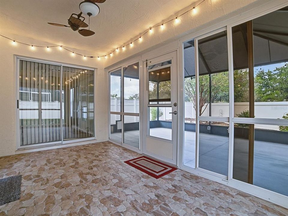 For Sale: $339,000 (3 beds, 2 baths, 1422 Square Feet)