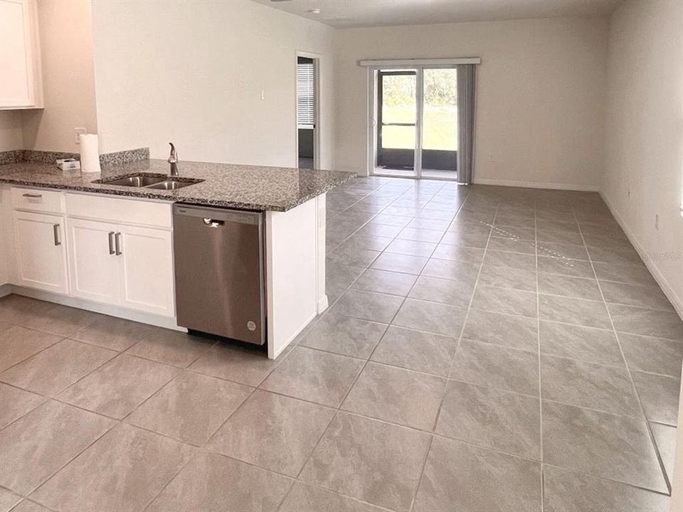 En Venta: $360,000 (3 camas, 2 baños, 1516 Pies cuadrados)
