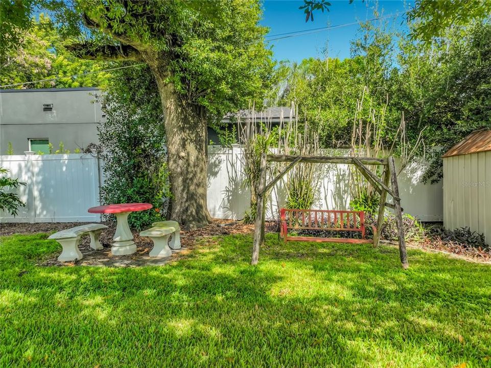 En Venta: $369,900 (3 camas, 2 baños, 1626 Pies cuadrados)