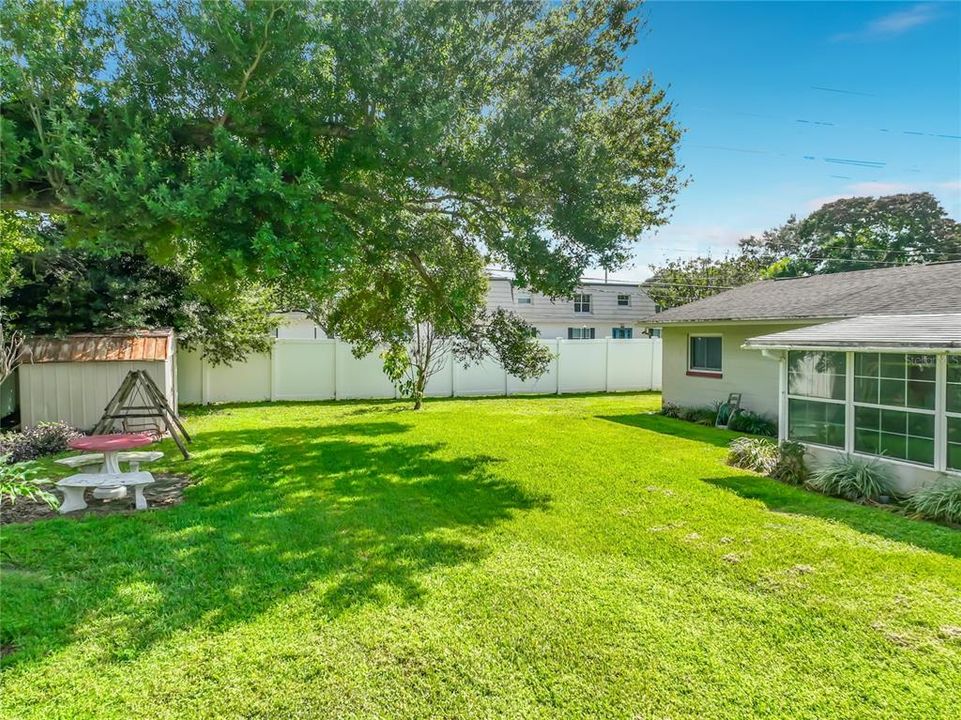 En Venta: $369,900 (3 camas, 2 baños, 1626 Pies cuadrados)