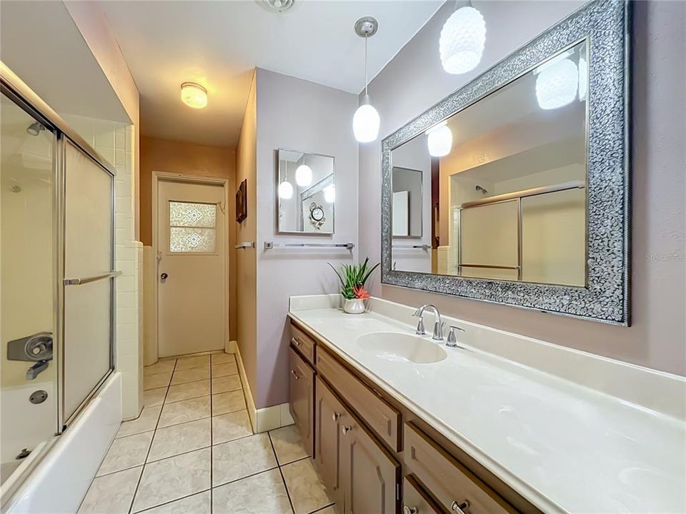 En Venta: $369,900 (3 camas, 2 baños, 1626 Pies cuadrados)