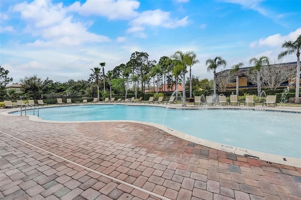 For Sale: $405,000 (4 beds, 2 baths, 1836 Square Feet)