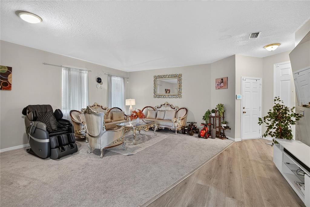 For Sale: $340,000 (3 beds, 2 baths, 2540 Square Feet)