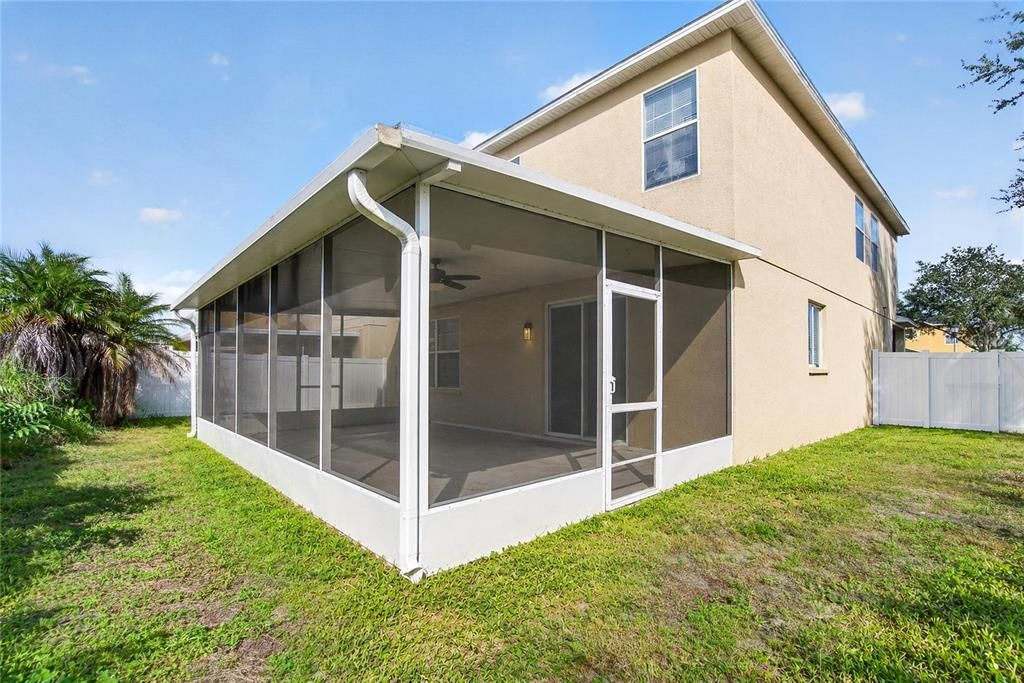 For Sale: $340,000 (3 beds, 2 baths, 2540 Square Feet)