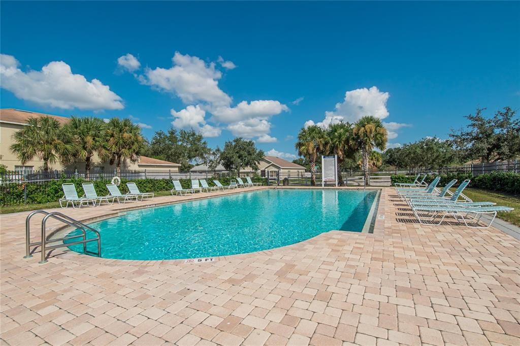 For Sale: $340,000 (3 beds, 2 baths, 2540 Square Feet)