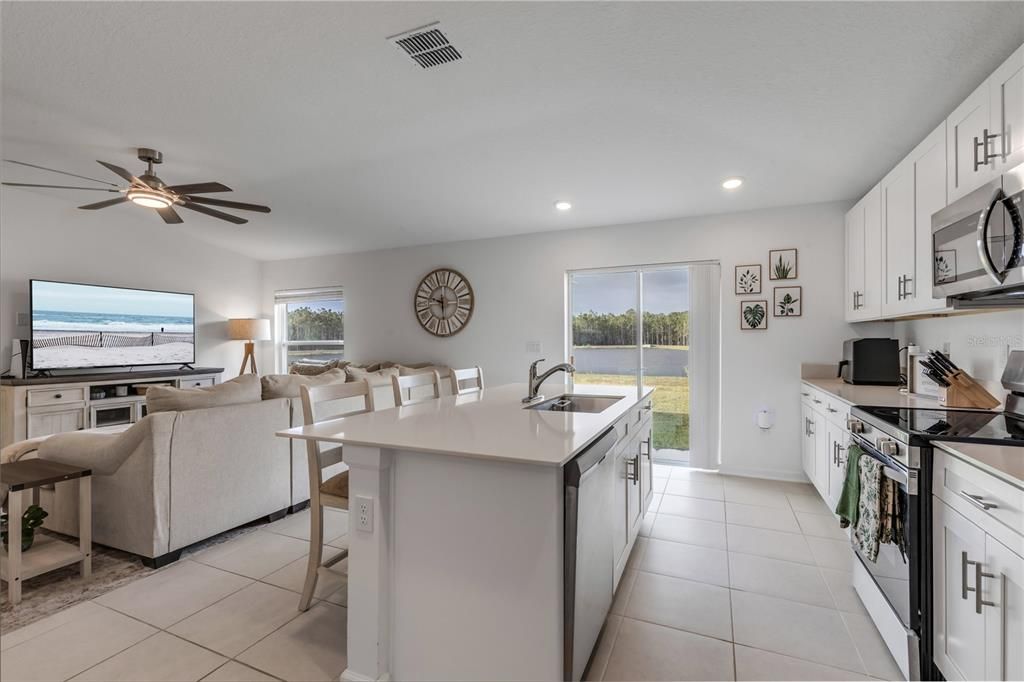 En Venta: $355,000 (3 camas, 2 baños, 1486 Pies cuadrados)