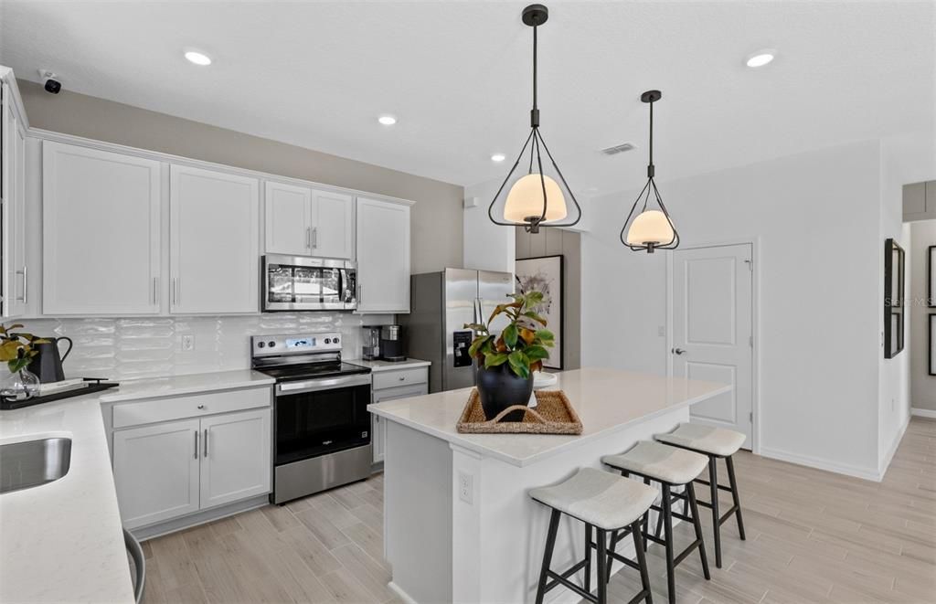 For Sale: $439,590 (4 beds, 2 baths, 1850 Square Feet)