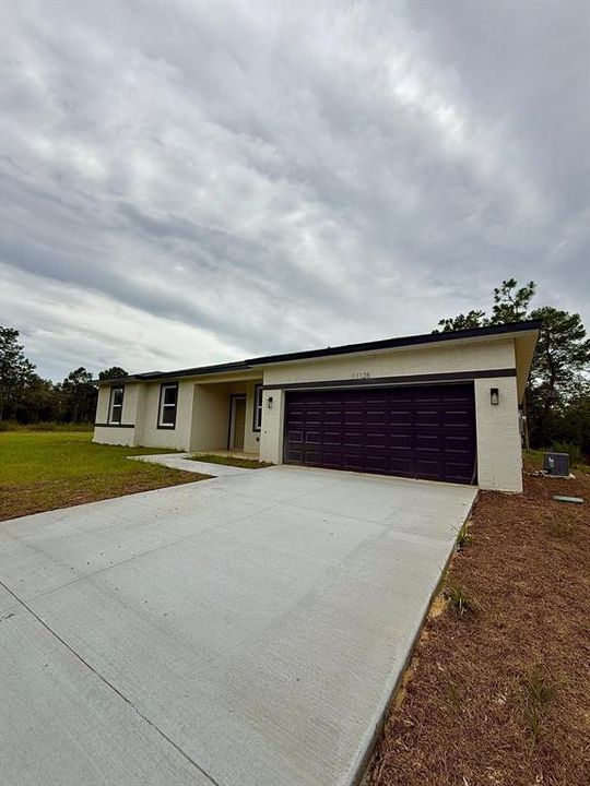 En Venta: $270,000 (4 camas, 2 baños, 1587 Pies cuadrados)