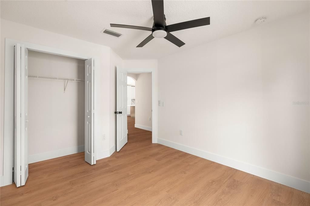 For Sale: $415,000 (4 beds, 2 baths, 1449 Square Feet)