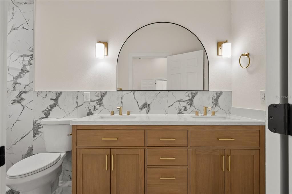 For Sale: $415,000 (4 beds, 2 baths, 1449 Square Feet)