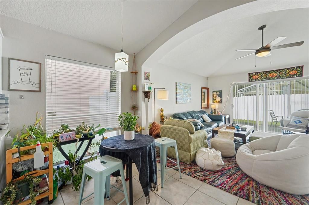 For Sale: $429,900 (4 beds, 2 baths, 1956 Square Feet)