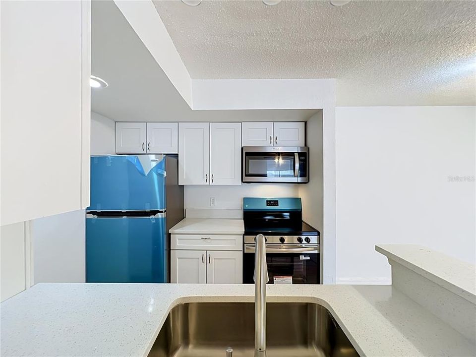 En Venta: $170,000 (2 camas, 2 baños, 988 Pies cuadrados)