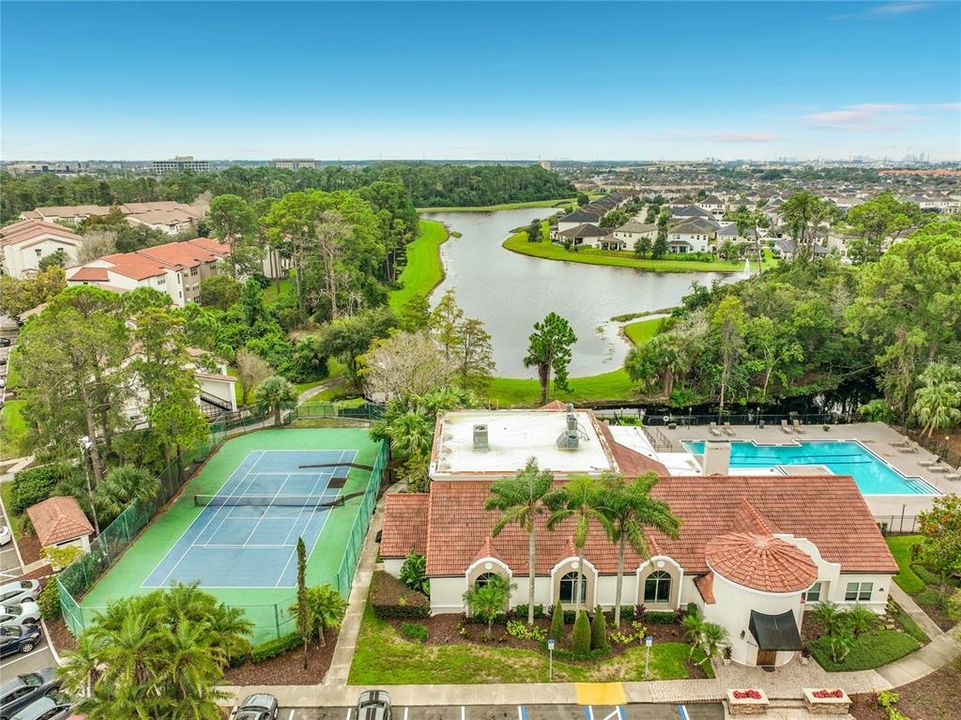 En Venta: $170,000 (2 camas, 2 baños, 988 Pies cuadrados)
