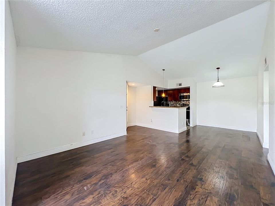 En Venta: $135,000 (1 camas, 1 baños, 711 Pies cuadrados)