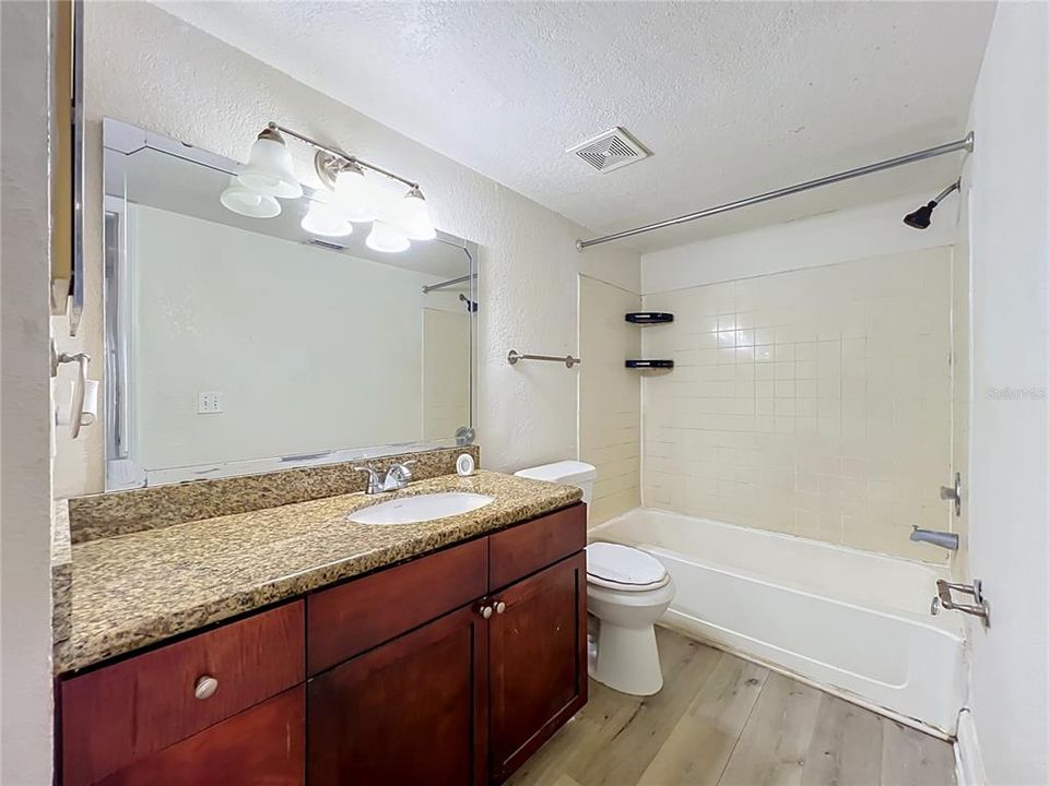 En Venta: $135,000 (1 camas, 1 baños, 711 Pies cuadrados)