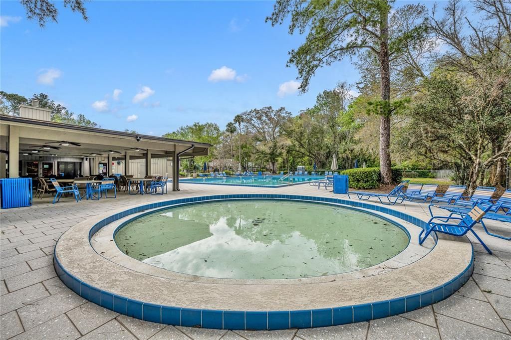 For Sale: $225,000 (3 beds, 2 baths, 1400 Square Feet)