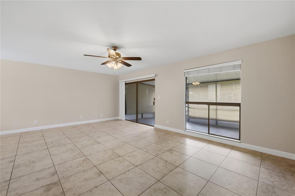 For Sale: $225,000 (3 beds, 2 baths, 1400 Square Feet)
