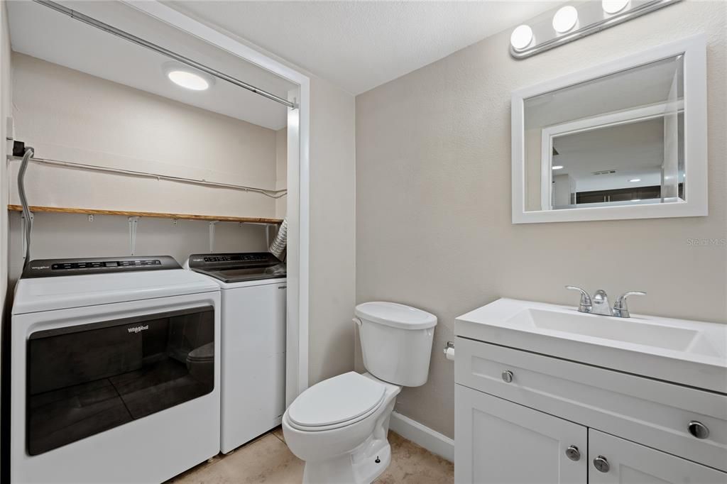 For Sale: $225,000 (3 beds, 2 baths, 1400 Square Feet)